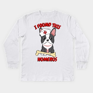 Funny french bulldog tells a lame joke Kids Long Sleeve T-Shirt